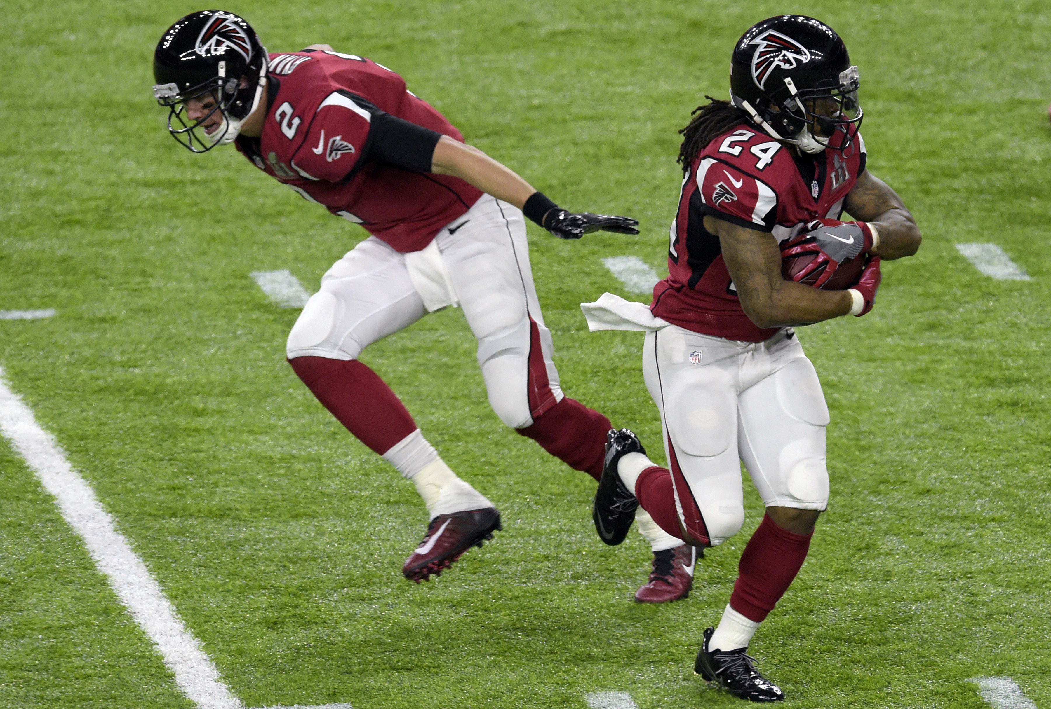 Super Bowl LI - New England Patriots v Atlanta Falcons